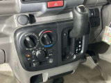 納車前には全車専用機械でクリーニングおこなっています!隅々までキレイに仕上げてからお渡しします!