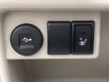 【シートヒーター】寒い日に重宝するシートヒーター!エアコンより早く温まってくれるので寒がりの人も安心ですね♪エアコンの温風は乾燥するから苦手、という方にもをおすすめです。