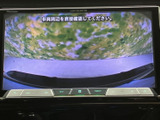 駐車時の安全性を高めるバックモニターを搭載。狭い場所でも、後方を確認しながらスムーズに駐車できます。運転に自信がない方にもおすすめです。