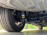 お車を安心してお乗りいただく為には、足回りの定期点検が欠かせません。サービスサポート(有償保証)では無料点検もご提供しており、安心のカーライフをお過ごしいただけるサポート体制が整っています。