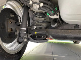 お車を安心してお乗りいただく為には、足回りの定期点検が欠かせません。サービスサポート(有償保証)では無料点検もご提供しており、安心のカーライフをお過ごしいただけるサポート体制が整っています。