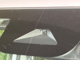 【ホンダセンシング】走行中に前方の車両等を認識し、衝突しそうな時は警報とブレーキで衝突回避と被害軽減をアシスト。より安全にドライブをお楽しみいただけます。