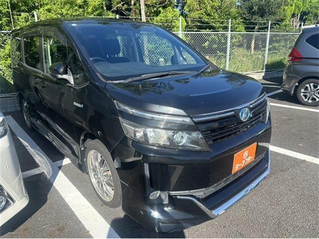 ヴォクシー 1.8 ハイブリッド V モデリスタフルエアロ 禁煙車 純正ナビ