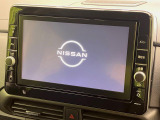 【大画面ナビ】人気の大型9インチナビを装備。存在感のある大画面はインパクト大!ナビ利用時のマップ表示は見やすく、テレビやDVDは臨場感がアップ!いつものドライブがグッと楽しくなります♪