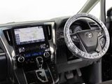 ★使いやすさや安全性を追求したステアリング周り!高級車ゆえにスイッチ類が多いのも特徴ですね!考え尽くされた配置ですぐに使いこなす事が出来ますのでご安心下さい!是非、体感してみて下さい!!