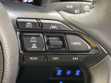 【レーダークルーズコントロール】高速道路での長距離走行が楽に!!自動で速度を保つクルーズコントロールが、衝突軽減システムと連携し、前方の車両を感知して車間を保つように速度調節してくれます!!