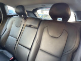 VOLVOのシートは人間工学に基づいた設計となっており、長時間の運転でも疲れにくいと定評があります。当店ではモデルにより試乗可能なお車もご用意しておりますので、ぜひ座り心地をご体感ください。