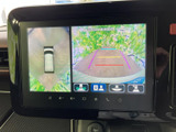駐車時や後退時の安全をサポートするバックモニターです。後方の状況をしっかり確認でき、安心して運転できます。