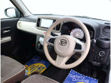 内外装クリーニングが実施されますので、気持ち良く新しいカーライフがスタートできます