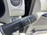 操作がしやすく、安全な走行をサポートします。視認性の高いデザインで、周囲の車にアピールできます。