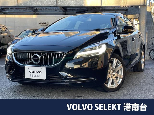 V40 T3 インスクリプション