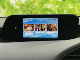 停車時に映像を楽しめるTV機能。お子様連れのご旅行など、移動時間を有効活用できます。
