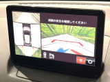 【360&deg;ビューモニター】専用のカメラにより、上から見下ろしたような視点で360度クルマの周囲を確認することができます☆死角部分も確認しやすく、狭い場所での切り返しや駐車もスムーズに行えます。