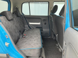 運転席からの視界が広く、運転しやすい設計。安全で快適なドライブをサポートします。