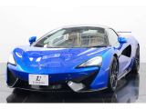 【ロペライオファクトリーセンター】輸入車専門工場熟練メカニックのほか、 サービススタッフも在籍し迅速にお受入れが可能です。セーフティローダーにてお客様のご自宅までピックアップサービスも行っております。