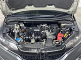 【エンジンルーム】エンジンの調子は良好です!ご納車前にはしっかりとオイル交換・その他油種類の点検補充をさせて頂きます。また、ガリバーでは修復歴のある車は販売いたしません。