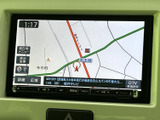 鮮明な地図表示で、スムーズなナビゲーションを実現します。視認性の高い画面で、安全運転をサポートします。