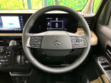 【純正革巻きステアリング】上質な革を使用することで、手にしっかり馴染みとても運転しやすいハンドルです♪