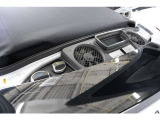 3.8L 水平対向6気筒DOHCツインターボ、560ps/71.4kgm、全長&times;全幅&times;全高mm 4506&times;1880&times;1292mm、車両重量 1680kg