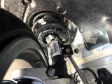 お車を安心してお乗りいただく為には、足回りの定期点検が欠かせません。サービスサポート(有償保証)では無料点検もご提供しており、安心のカーライフをお過ごしいただけるサポート体制が整っています。