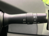 【オートライト】周りの明るさに応じて自動でヘッドライトの点灯・消灯ができる機能です!ライトの付け忘れ・消し忘れなどが無くなり、雨の日や夕方の走行も安心!トンネル通過時も便利ですね♪