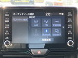 多彩な音源に対応し、お好みの音楽を高品質で楽しめます。ドライブのお供に、豊富なエンターテイメントをお届けします。