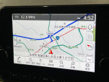 【メーカー純正ナビ】インテリアに溶け込むスタイリッシュな「専用設計」メーカーナビを装備♪視認性や操作性など基本性能にも優れ、より上質なカーライフをお楽しみいただけます。