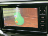 多彩な表示機能を備え、車両情報やエンターテイメントコンテンツを鮮明に楽しめます。日帰り旅行や長距離ドライブの移動時間を有効活用できます。