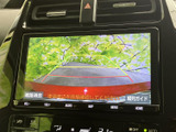 後退時の安全をサポートするバックモニター。これまで見えなかったものも確認でき、駐車や車庫入れをスムーズに行えます。