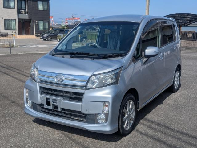 ムーヴカスタム X