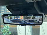 店舗にて現車の確認もいただけますので、お電話で在庫のご確認の上是非ご来店くださいませ。