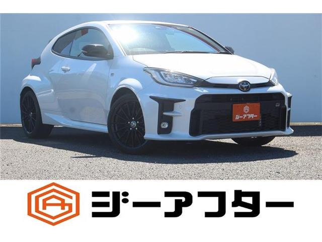 GRヤリス 1.5 RS 禁煙車 純正9インチディスプレイナビ