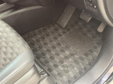 ◆北は北海道から南は沖縄まで、ご購入いただいたお車は全国にご納車が可能です!お電話、メール、動画などでリモートでお車のご案内も可能です!親切、丁寧に対応させて頂きますのでお気軽にご相談ください!
