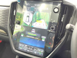【マルチテレインモニター】車のフロントやサイドのカメラ画像を同時にモニター表示することで、悪路や狭い道を走行時でも周囲の状況確認ができ安心!本格SUVにうれしい装備です♪