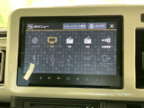 お好みの音楽をクリアなサウンドで楽しめます。移動時間を充実させるエンターテイメント空間を提供します。