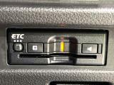 【ETC】高速道路の料金所をストレスなく通過!話題のスポットやサービスエリアに多い「スマートIC」利用時は必須のアイテムです。当店でセットアップを実施、ご納車当日からすぐにご利用いただけます!