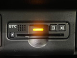 【ETC】高速道路の料金所をストレスなく通過!話題のスポットやサービスエリアに多い「スマートIC」利用時は必須のアイテムです。当店でセットアップを実施、ご納車当日からすぐにご利用いただけます!