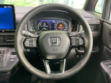 【純正革巻きステアリング】上質な革を使用することで、手にしっかり馴染みとても運転しやすいハンドルです♪