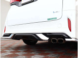 ご来店いただければ軽自動車からスポーツカー、1ボックスやセダンや輸入車などパソコンひとつで800台すべての在庫をご覧いただくことができます!
