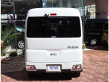 弊社でお車をご購入頂いたお客様は、一部車種を除いて【オイル交換永久無料】となっております。※詳細はスタッフまでお問合せ下さい。