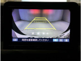 バックカメラ連動!ガイドラインも表示されるのでバック駐車が苦手な方でも安心です。
