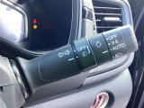 ヘッドライト操作レバーの写真になります。