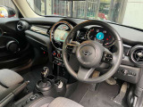 車両の詳細、ご質問につきましては、弊社営業スタッフまでお気軽にご連絡下さいませ。遠方のお客様には実車の詳細画像送信も承ります。お客様からのお問合せをお待ち致しております。無料ダイヤル 0078-6002-715008