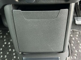 インストセンターロアボックス