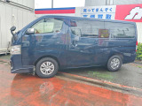 半年ごとの定期点検、車検整備をパックにした整備点検チケットも販売してます。エンジンオイル交換も含まれてます。