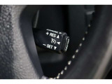 走りたいスピードでセットすれば一定速度で走行が出来るクルーズコントロール付き!高速道路でのドライブが快適になりますね♪