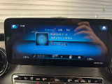 初年度登録から3年間は新車保証(メルセデスケア)を継承して、ご利用になれます。メルセデスケアは一部消耗品や、定期点検までも保証対象となりますので、保証が広範囲です。※詳しくはスタッフまでお問合せ下さい