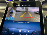 ナビゲーションシステムも多様化して参りました。好きな音楽が好きなメディアで楽しめます。USBインターフェース、SDカード、Bluetoothなど様々な接続方法に対応しており、楽しいドライビングを演出。
