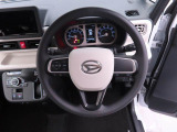 当社では全車、納車前にサービス工場で12ヶ月点検相当の整備を実施しております。そこで確認された不具合箇所は修理しておりますのでご安心下さい。