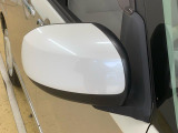 全ての車両に除菌・消臭システム「ワンダークリーン」を施工済みです。シートの表面はもちろん、後ろの席や足元も徹底的に除菌しております。